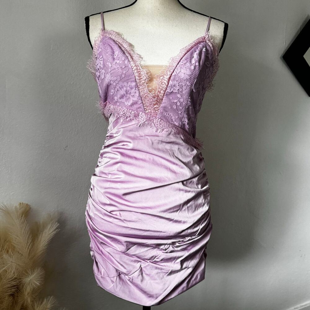 🧁FIRM! Lavender For Love & Lemons Lace Dress